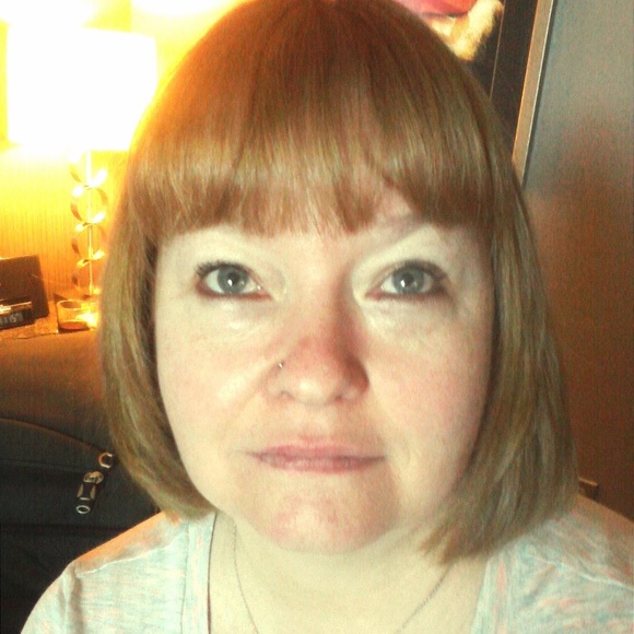 Meet your Posher, Annie - Picture 1 of 1